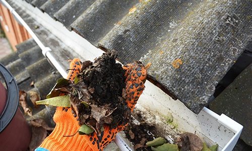 Gutter Cleaning Box