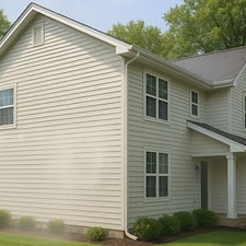 House Washing vs. Pressure Washing in St. Augusta, MN: What's Best for Vinyl Siding? Thumbnail