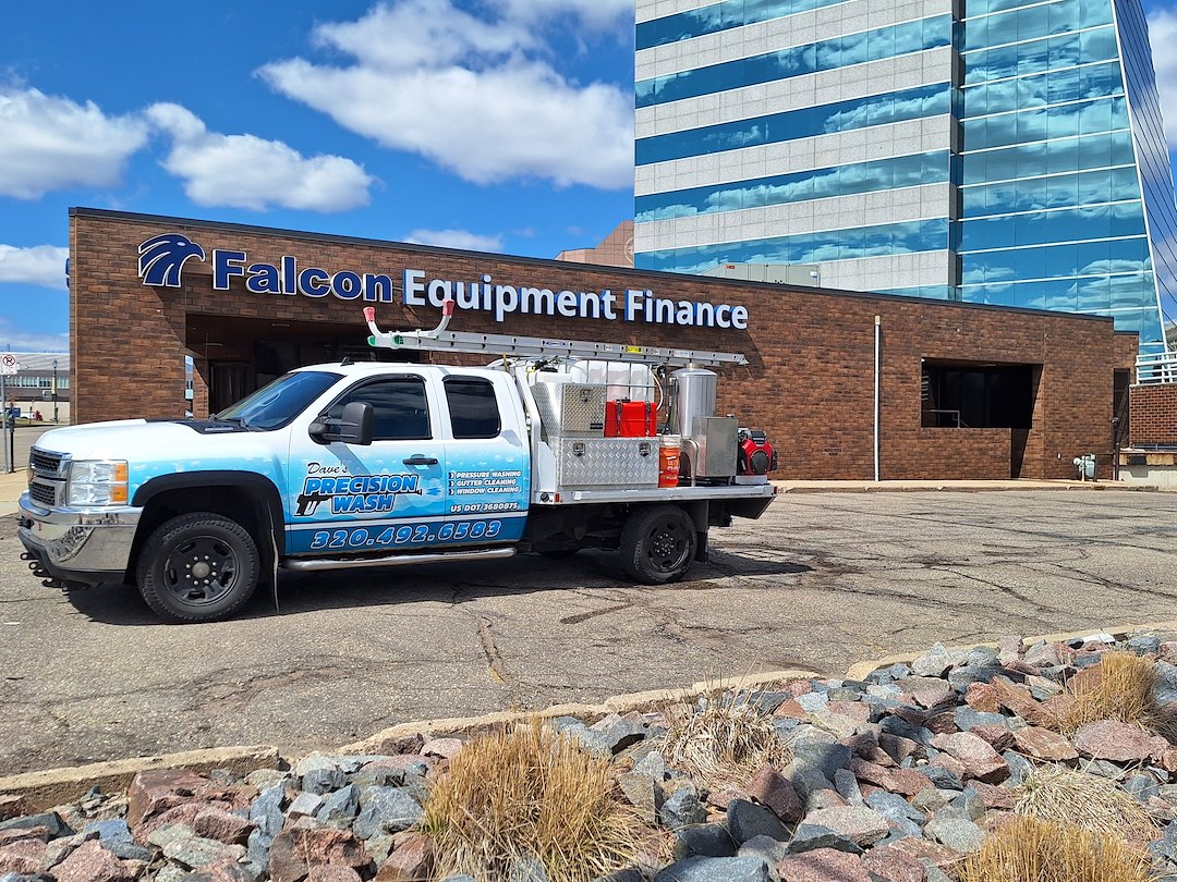 Comercial Pressure Washing in St. Cloud, MN Image