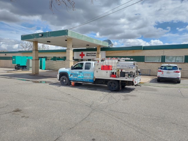 Commercial Pressure Washing and window cleaning in St. Cloud, MN