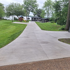 Driveway-Washing-in-Maple-Lake-Minnesota 0