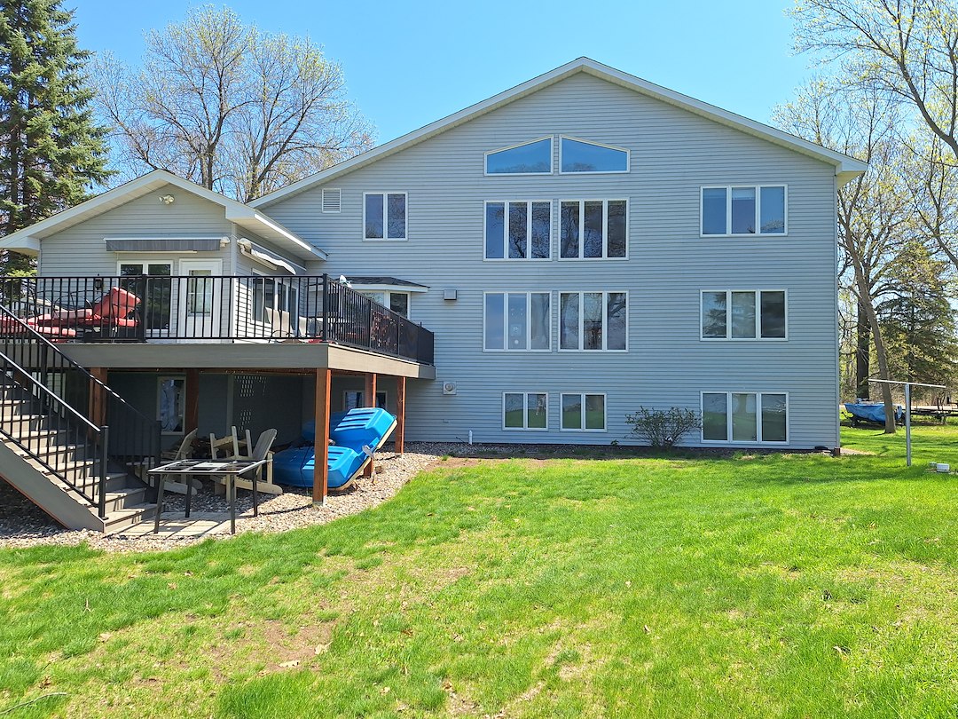 House washing on lake mille lacs lake Image