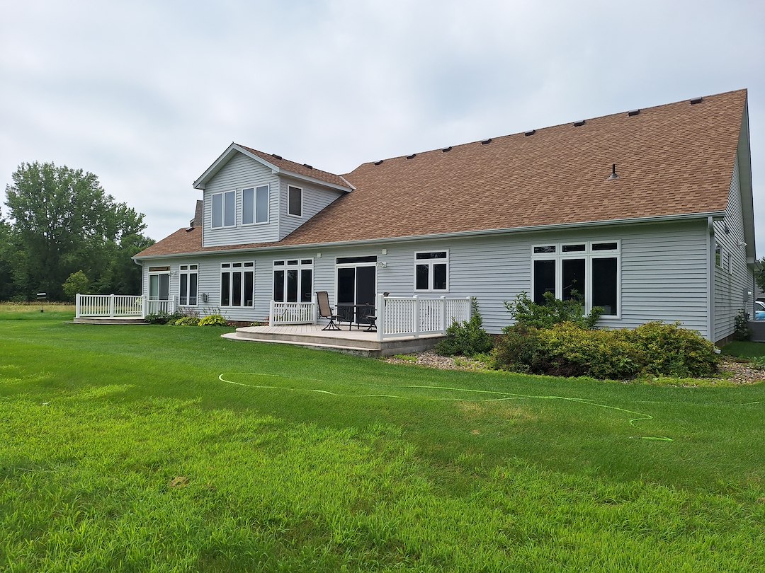 Top Notch House Washing and Window Cleaning in Clearwater, MN Image