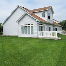 Top-Notch-House-Washing-and-Window-Cleaning-in-Clearwater-MN 0
